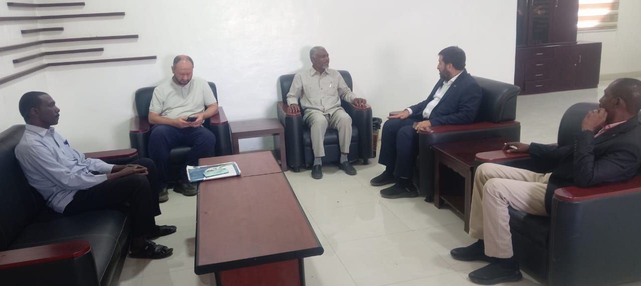 نائب مدير جامعة إفريقيا العالمية للشؤون العلمية والثقافية يستقبل رئيس مجلس الأعمال التركي السوداني